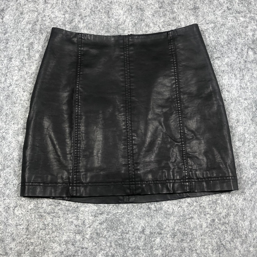 Free People Skirt Womens 8 Black Faux Leather Mini Lined Zip Back Party